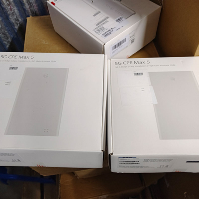 kupować Unlocked 5G CPE Max 5 H352-381 5G Modem WiFi 2.4Ghz Router 5.4 Gbps Internal 4G/5G Antennas online manufacture